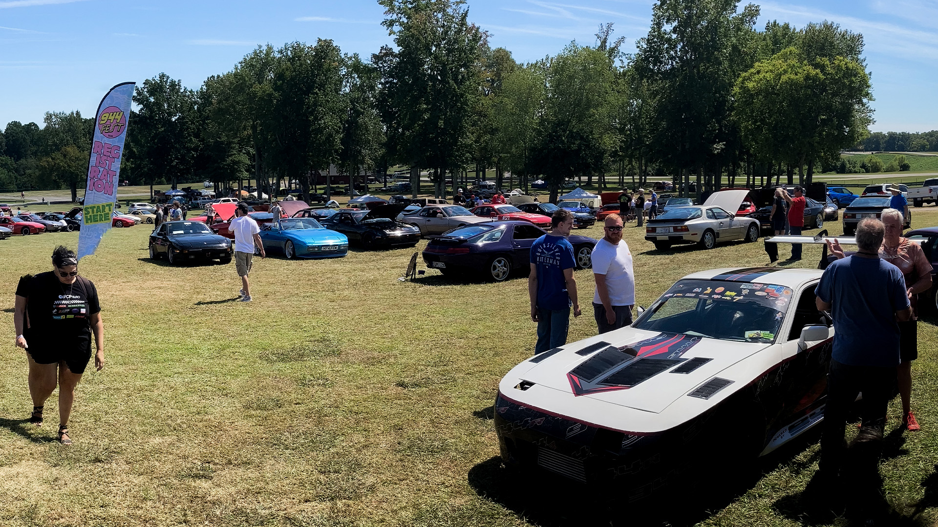 944 Fest car show field
